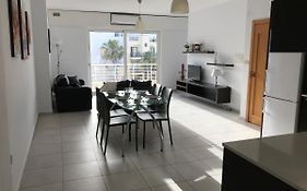 Ocean Pearl Apartment No4